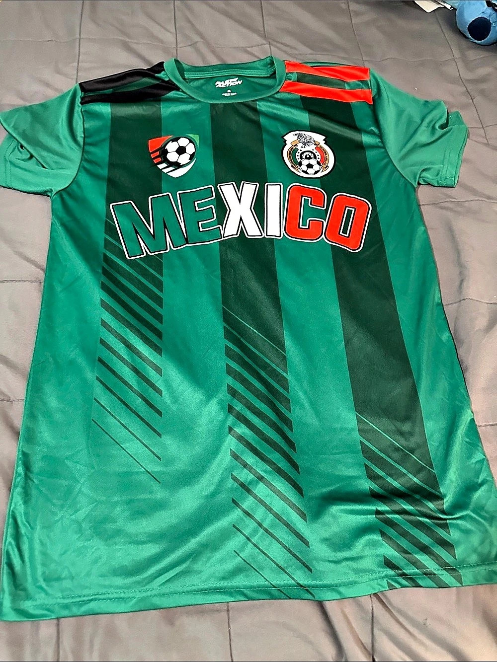 Fast Action Mexico Soccer Jersey in Green & Red